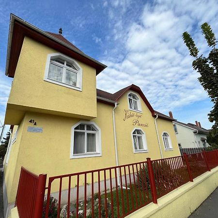 Kiskut Liget Pension Győr Buitenkant foto
